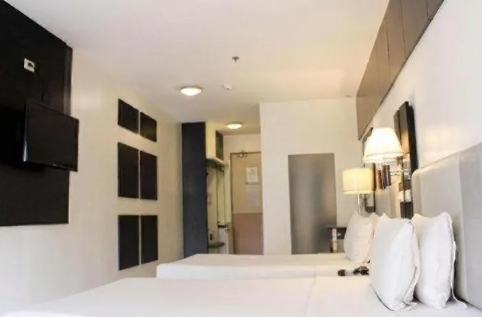 Majestic - Formerly Octagon Mansion * Manille